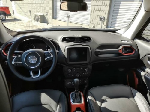 Foto do veículo Jeep Renegade Trailhawk 2.0 4x4 TB Diesel Aut 2019/2019 ID: 86060