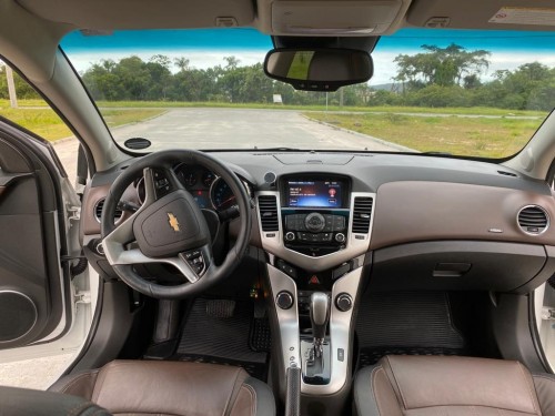 Foto do veículo GM - Chevrolet CRUZE LTZ 1.8 16V FlexPower 4p Aut. 2016/2016 ID: 86723