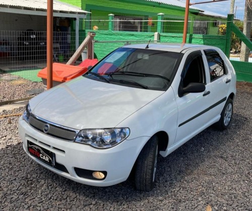 Foto do veículo Fiat Palio ELX 1.8/ 1.8 mpi Flex 8V 4p 2006/2006 ID: 87392