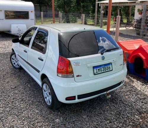 Foto do veículo Fiat Palio ELX 1.8/ 1.8 mpi Flex 8V 4p 2006/2006 ID: 87392