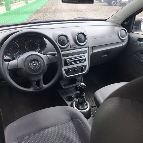 Foto do veículo VW - VolksWagen Gol (novo) 1.0 Mi Total Flex 8V 4p 2015/2015 ID: 87401