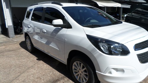 Foto do veículo GM - Chevrolet SPIN LT 1.8 8V Econo.Flex 5p Mec. 2016/2015 ID: 87476