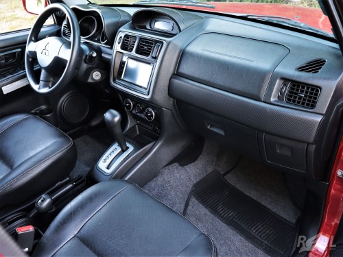 Foto do veículo Mitsubishi Pajero TR4 2.0/ 2.0 Flex 16V 4x4 Aut. 2015/2014 ID: 88059
