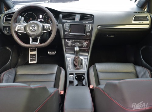 Foto do veículo VW - VolksWagen Golf GTi 2.0 2014/2014 ID: 88129