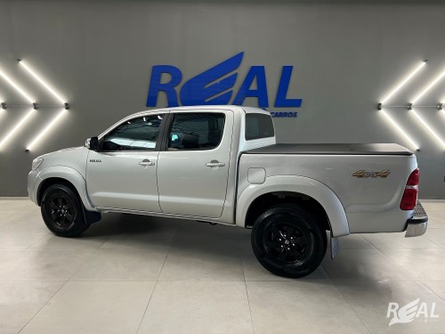 Foto do veículo Toyota Hilux CD SRV 4x4 2.7 Flex 16V Aut. 2014/2014 ID: 88541