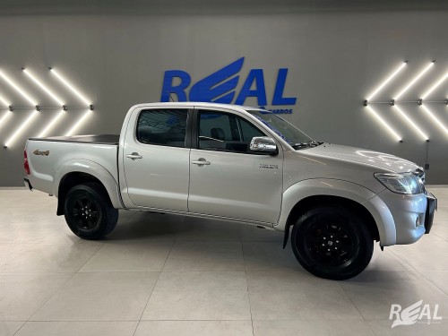 Foto do veículo Toyota Hilux CD SRV 4x4 2.7 Flex 16V Aut. 2014/2014 ID: 88541