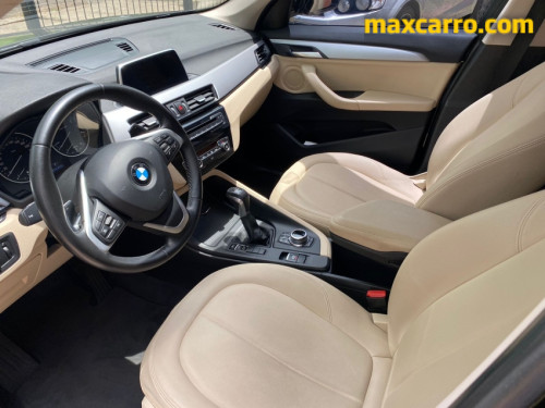 Foto do veículo BMW X1 SDRIVE 20i 2.0/2.0 TB Acti.Flex Aut. 2018/2018 ID: 88858