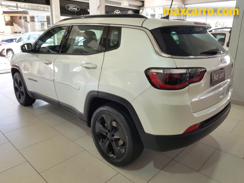 Foto do veículo Jeep COMPASS LONGITUDE 2.0 4x2 Flex 16V Aut. 2018/2018 ID: 89065