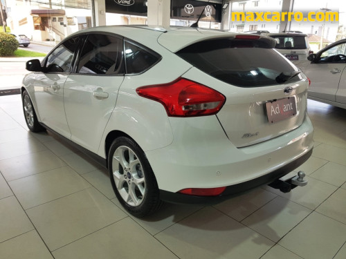 Foto do veículo Ford Focus 2.0 16V/SE/SE Plus Flex 5p Aut. 2016/2015 ID: 89166