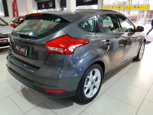 Foto do veículo Ford Focus 2.0 16V/SE/SE Plus Flex 5p Aut. 2019/2018 ID: 89168