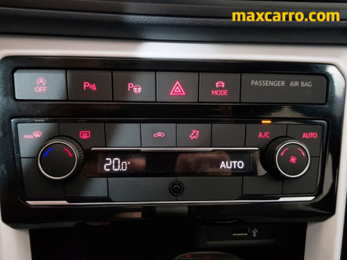 Foto do veículo VW - VolksWagen T-Cross Highline 1.4 TSI Flex 16V 5p Aut 2020/2019 ID: 89170