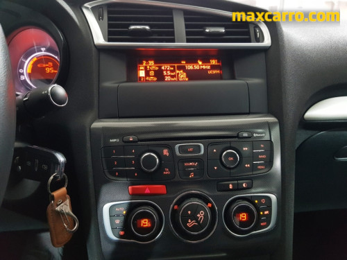 Foto do veículo Citroën C4 LOUNGE Tendance 2.0 Flex 4p Aut. 2015/2014 ID: 89194