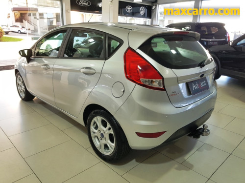 Foto do veículo Ford Fiesta 1.6 16V Flex Aut. 5p 2015/2014 ID: 89201