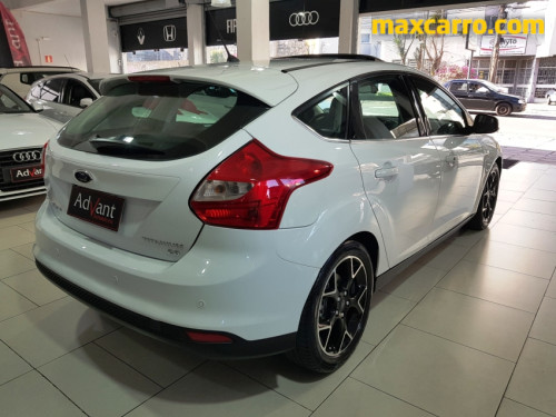 Foto do veículo Ford Focus TITA/TITA Plus 2.0  Flex 5p Aut. 2015/2014 ID: 89203