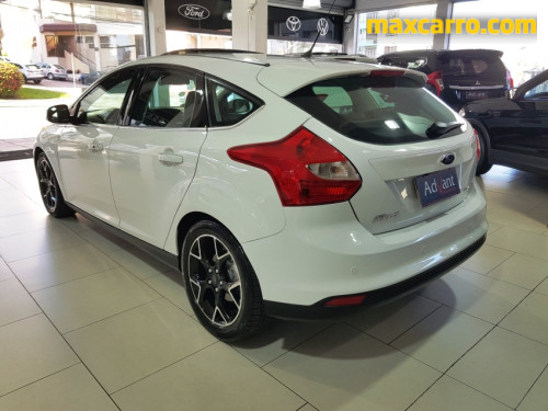 Foto do veículo Ford Focus TITA/TITA Plus 2.0  Flex 5p Aut. 2015/2014 ID: 89203