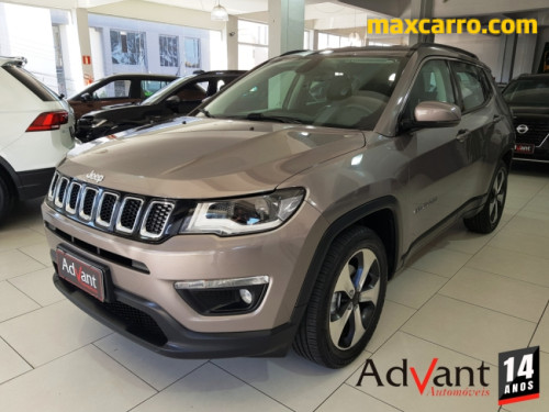 Foto do veículo Jeep COMPASS LONGITUDE 2.0 4x2 Flex 16V Aut. 2018/2017 ID: 89213