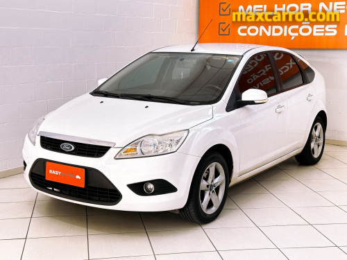 Foto do veículo Ford Focus 1.6 S/SE/SE Plus Flex 8V/16V  5p 2011/2010 ID: 89240