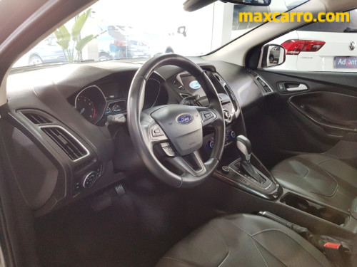 Foto do veículo Ford Focus TITA/TITA Plus 2.0  Flex 5p Aut. 2017/2016 ID: 89265