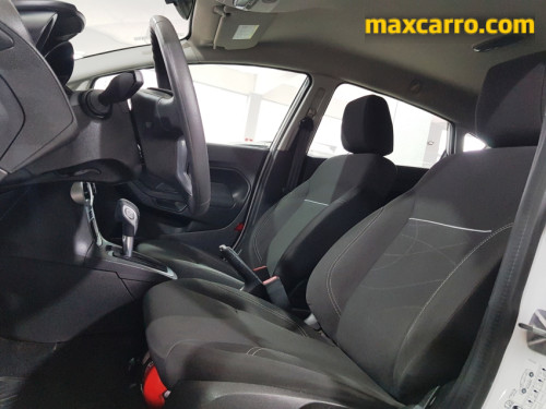 Foto do veículo Ford Fiesta 1.6 16V Flex Aut. 5p 2015/2014 ID: 89267