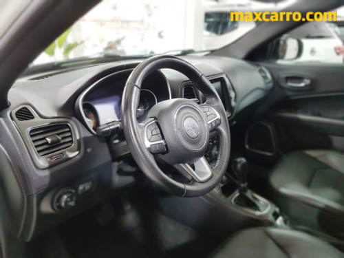 Foto do veículo Jeep COMPASS LIMITED 2.0 4x4 Diesel 16V Aut. 2021/2020 ID: 89274