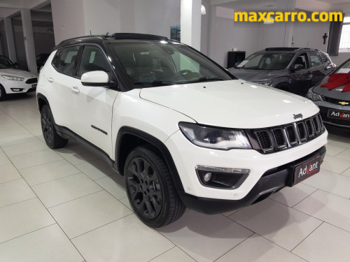 Foto do veículo Jeep COMPASS LIMITED 2.0 4x4 Diesel 16V Aut. 2021/2020 ID: 89274