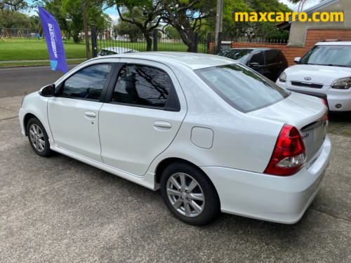 Foto do veículo Toyota ETIOS XLS Sedan 1.5 Flex 16V 4p Aut. 2018/2018 ID: 89283