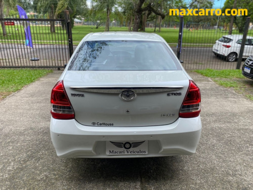 Foto do veículo Toyota ETIOS XLS Sedan 1.5 Flex 16V 4p Aut. 2018/2018 ID: 89283