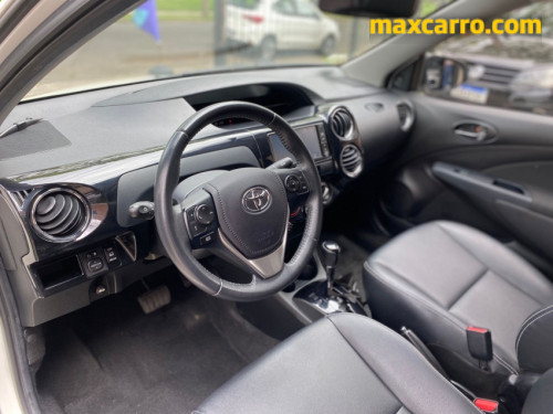 Foto do veículo Toyota ETIOS XLS Sedan 1.5 Flex 16V 4p Aut. 2018/2018 ID: 89283