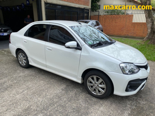 Foto do veículo Toyota ETIOS XLS Sedan 1.5 Flex 16V 4p Aut. 2018/2018 ID: 89283