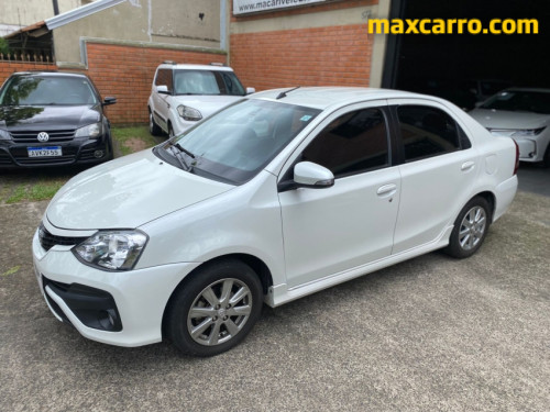 Foto do veículo Toyota ETIOS XLS Sedan 1.5 Flex 16V 4p Aut. 2018/2018 ID: 89283