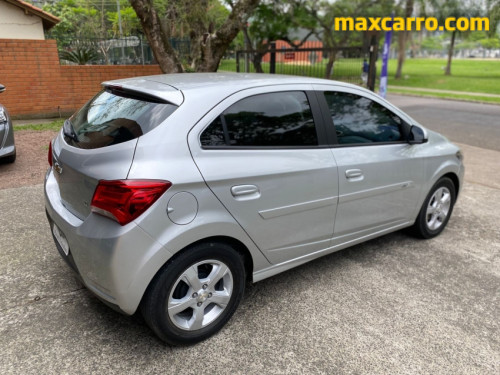 Foto do veículo GM - Chevrolet ONIX HATCH LT 1.4 8V FlexPower 5p Mec. 2019/2019 ID: 89285