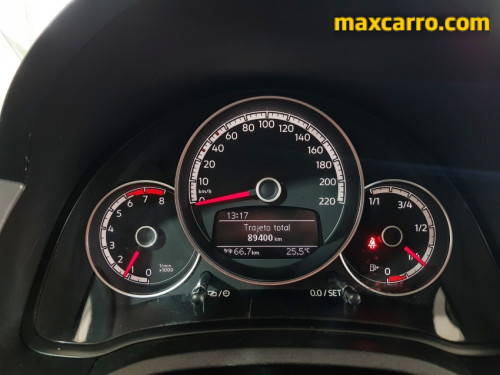 Foto do veículo VW - VolksWagen up! cross 1.0 TSI Total Flex 12V 5p 2018/2017 ID: 89298