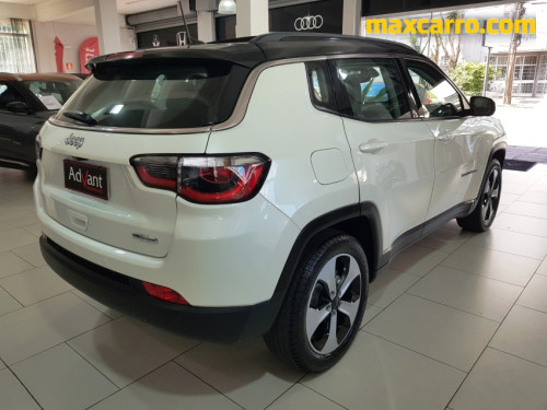 Foto do veículo Jeep COMPASS LONGITUDE 2.0 4x2 Flex 16V Aut. 2017/2017 ID: 89305