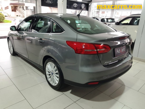 Foto do veículo Ford Focus Fastback TIT./T.PLUS 2.0 Flex Aut. 2016/2016 ID: 89309