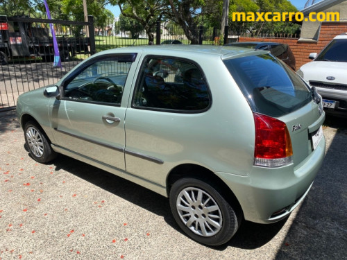 Foto do veículo Fiat Palio 1.0 ECONOMY Fire Flex 8V 2p 2007/2007 ID: 89324