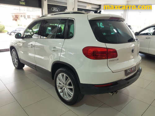 Foto do veículo VW - VolksWagen TIGUAN 2.0 TSI 16V 200cv Tiptronic 5p 2013/2013 ID: 89340