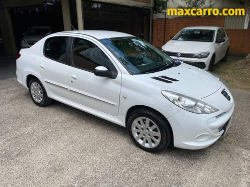 Foto do veículo Peugeot 207 Sedan Passion XS 1.6 Flex 16V 4p Aut 2013/2013 ID: 89349