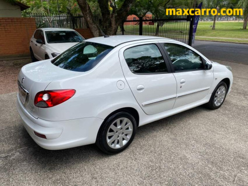 Foto do veículo Peugeot 207 Sedan Passion XS 1.6 Flex 16V 4p Aut 2013/2013 ID: 89349