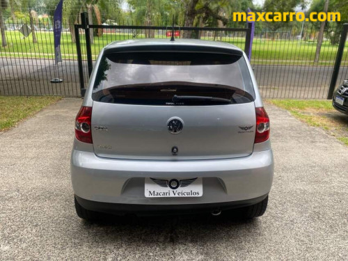 Foto do veículo VW - VolksWagen Fox Plus 1.0Mi/ 1.0Mi Total Flex 8V 4p 2010/2010 ID: 89354