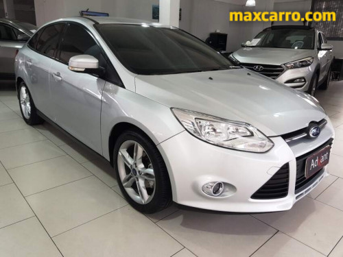 Foto do veículo Ford Focus 2.0 16V/SE/SE Plus Flex 5p Aut. 2014/2013 ID: 89369