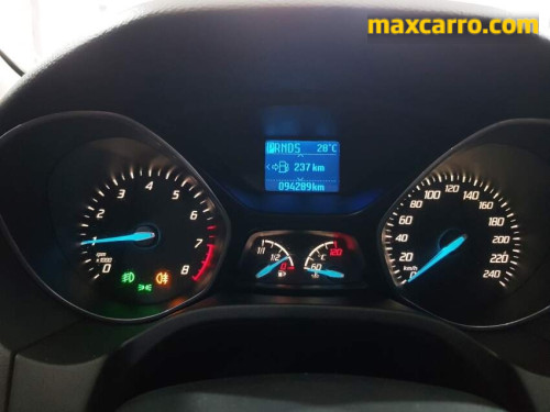 Foto do veículo Ford Focus 2.0 16V/SE/SE Plus Flex 5p Aut. 2014/2013 ID: 89369