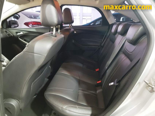 Foto do veículo Ford Focus 2.0 16V/SE/SE Plus Flex 5p Aut. 2014/2013 ID: 89369