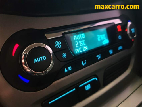 Foto do veículo Ford Focus 2.0 16V/SE/SE Plus Flex 5p Aut. 2014/2013 ID: 89369