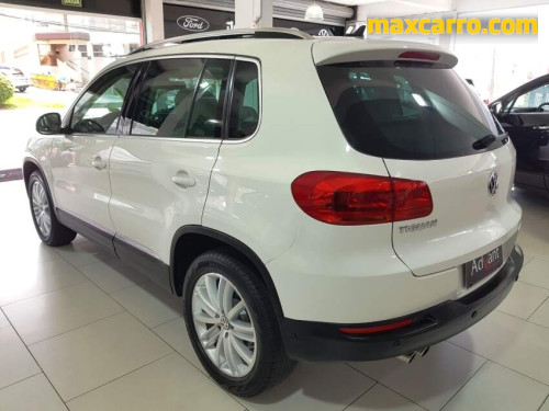Foto do veículo VW - VolksWagen TIGUAN 2.0 TSI 16V 200cv Tiptronic 5p 2014/2013 ID: 89409