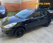 Peugeot 207 Sedan Passion XR 1.4 Flex 8V 4p 2011/2011