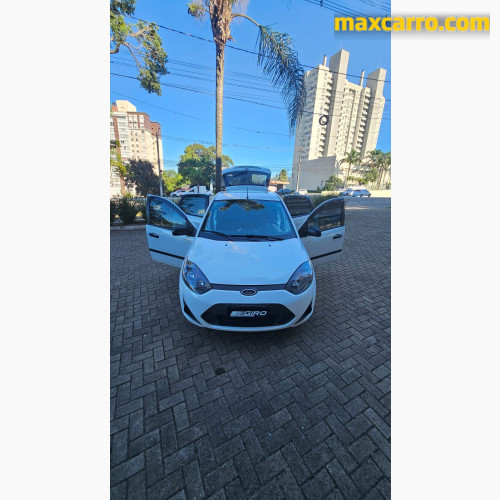 Foto do veículo Ford Fiesta 1.0 8V Flex/Class 1.0 8V Flex 5p 2013/2013 ID: 89463