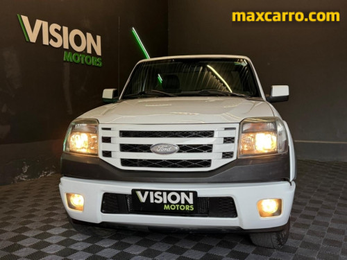 Foto do veículo Ford Ranger XLS 2.3 16V 145cv/150cv 4x2 CS 2012/2011 ID: 89468