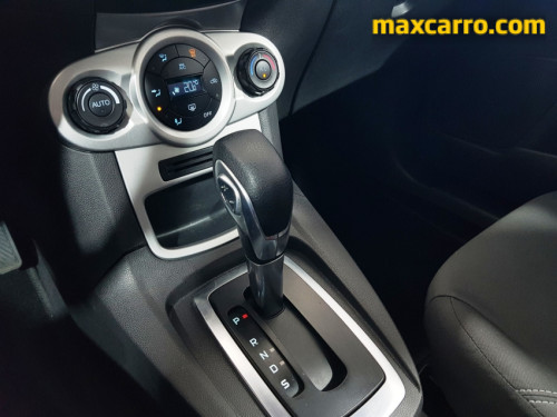 Foto do veículo Ford Fiesta SEL 1.6 16V Flex  Aut. 5p 2017/2017 ID: 89477