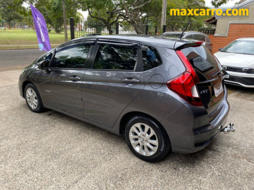 Foto do veículo Honda Fit LX 1.5 Flexone 16V 5p Aut. 2018/2018 ID: 89485