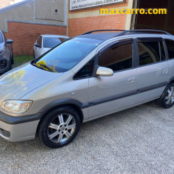 GM - Chevrolet Zafira Elite 2.0 MPFI 16v 136cv 5p 2005/2005